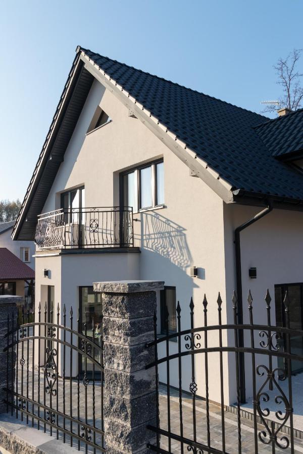 Apartamenty Pod Zamkiem W Janowcu Яновец Екстериор снимка