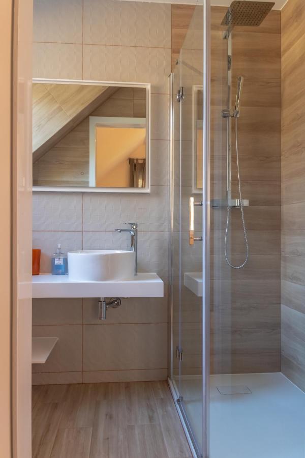 Apartamenty Pod Zamkiem W Janowcu Яновец Екстериор снимка