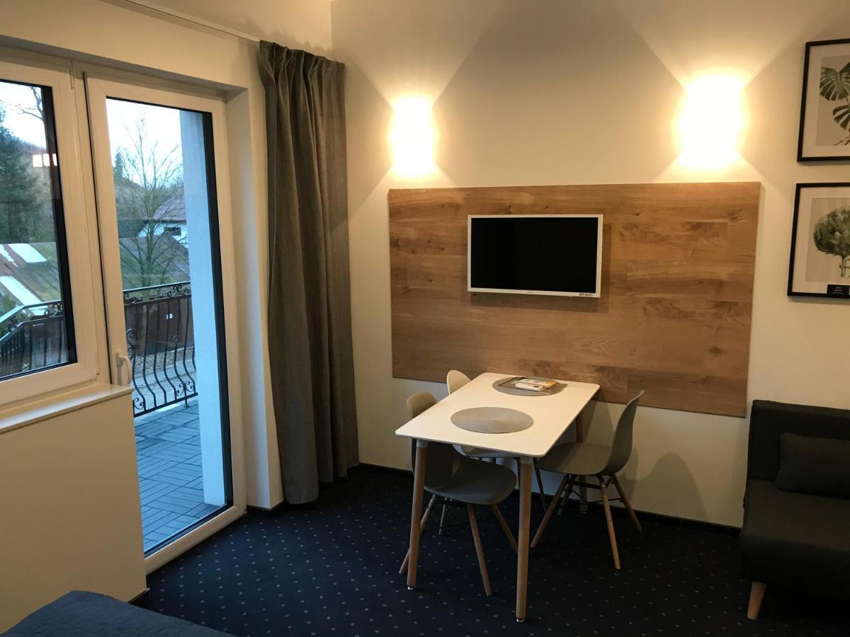 Apartamenty Pod Zamkiem W Janowcu Яновец Екстериор снимка